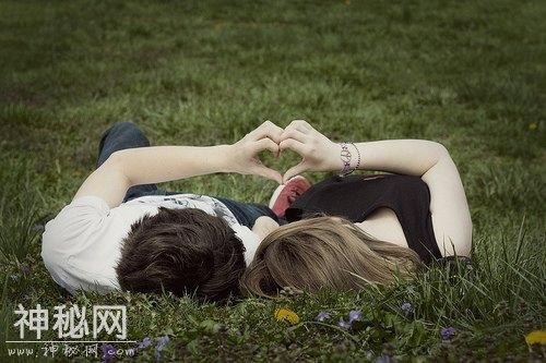 569000038aed0328f5f0
