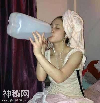 59300003b26ddeb95488