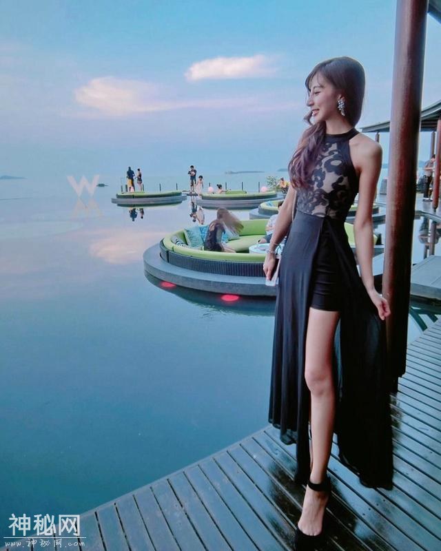 594100050ad7fb0ea9dc