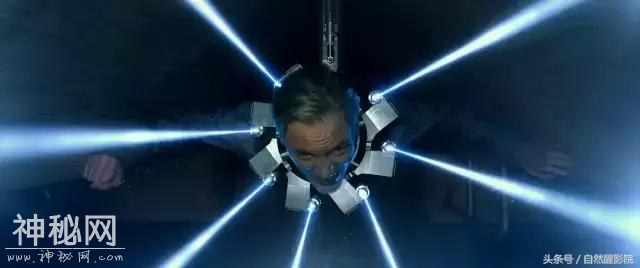 5944000318f4b0581ea4