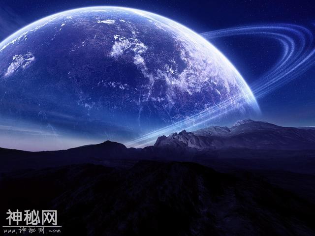 5b440004f348f1a4e574