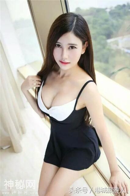 5b5500031b0aef7615c8