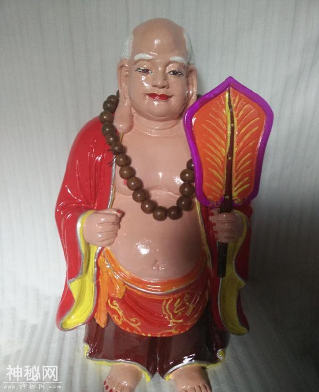 53ef0004607cc315ee77