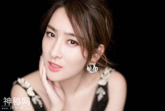 她是PG One事件的关键人物，和李小璐合伙骗贾乃亮-1.jpg