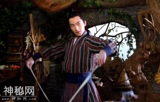 为什么同事总去海底捞吃火锅？看到这些照片后终于有了答案！-4.jpg