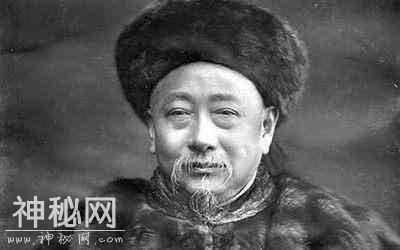 历史上声名显赫的名将, 其中很多故事流传至今, 例如韩信胯下之辱-2.jpg
