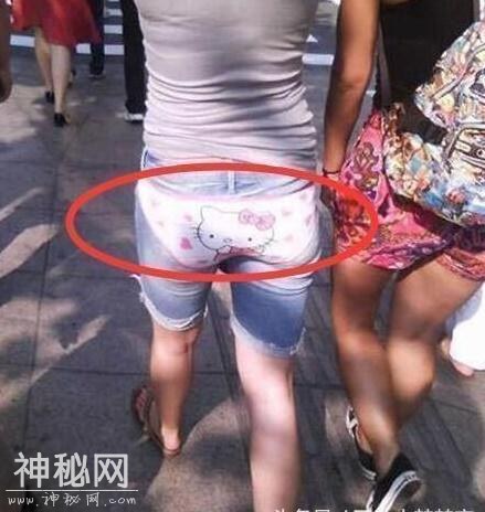 怎么方便就怎么坐，不要在意别人怎么说-22.jpg