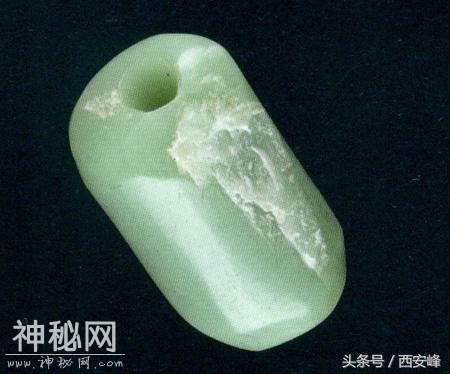 考古出土距今约4000年和3000年的古珠打孔有何不同-2.jpg