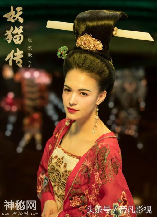 华语科幻片谁来拯救 成龙的《机器之血》成烂片票房大跌原因-3.jpg