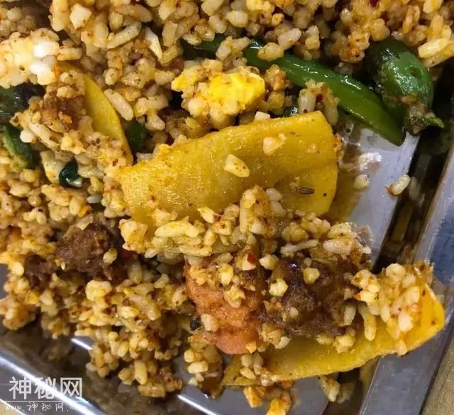 老板儿，要份铁板烧，连饭一起炒哈-22.jpg