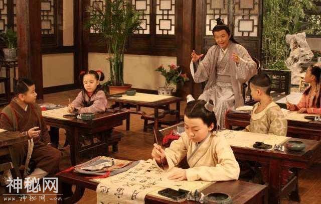 太监: “奉天承运, 皇帝诏曰”, 你看的那个古装剧这点错了!-5.jpg