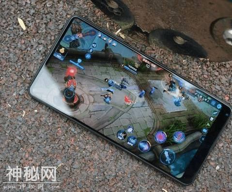 5.99寸+8G+256G，雷军出手，华为、OV不淡定了！-1.jpg