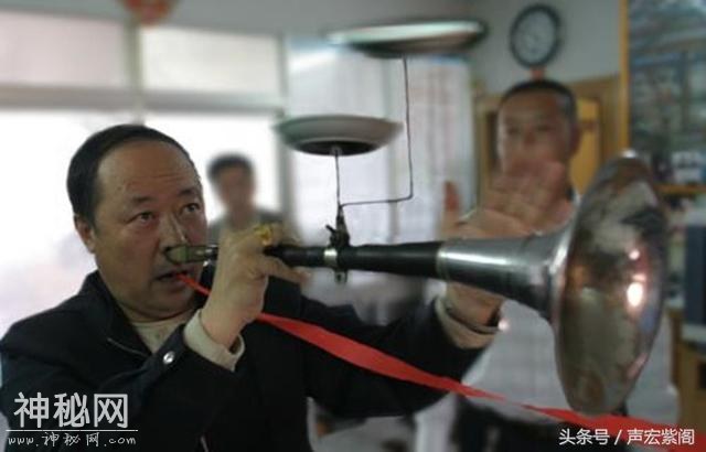河北赵县有个喇叭匠，人称“吹破天”方圆百里乡村过红白事都请他-4.jpg