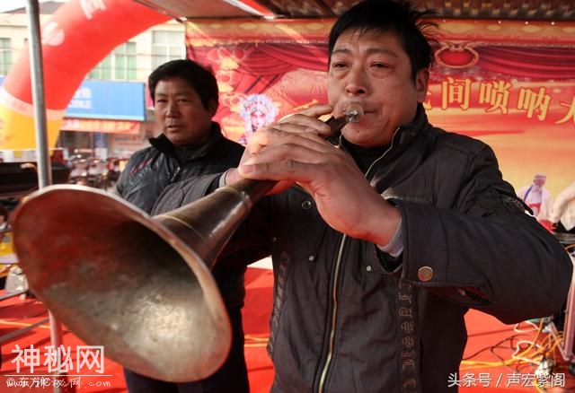 河北赵县有个喇叭匠，人称“吹破天”方圆百里乡村过红白事都请他-6.jpg