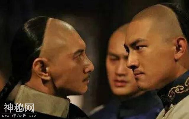 雍正最奇葩儿子，乾隆最宠他，人称混世魔王，没事就给自己办丧事-4.jpg