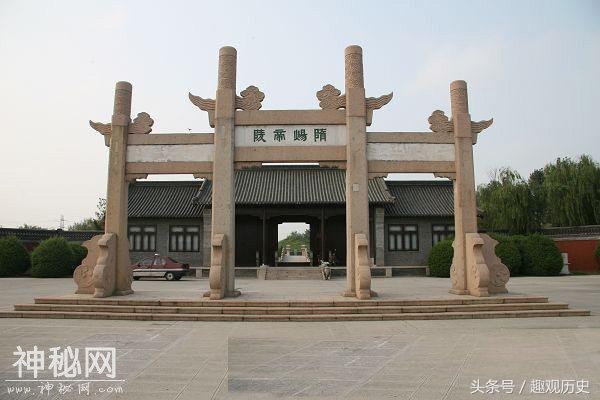 中国历史上最受抹黑的皇帝，才能出众精力旺盛，一件事上完胜乾隆-7.jpg