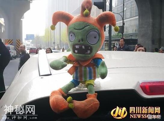 车顶安装玩偶罚200扣2分，是小题大作还是大势所趋？-2.jpg