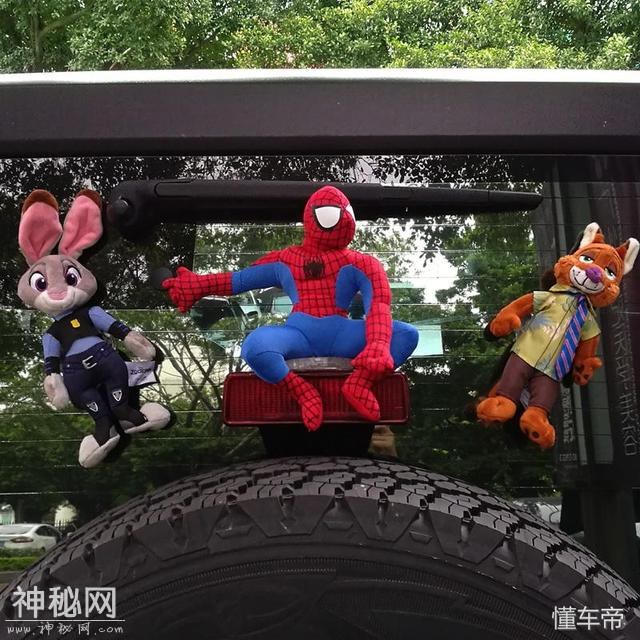 车顶安装玩偶罚200扣2分，是小题大作还是大势所趋？-5.jpg