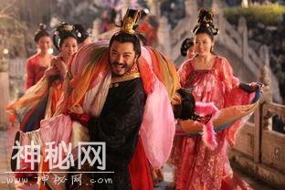 小邪说历史：历史上最荒淫的皇帝-2.jpg
