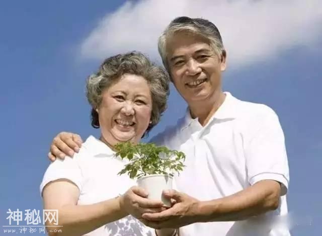 6首健康养生歌，一天看一遍，轻松活到老！看到存一份~-2.jpg