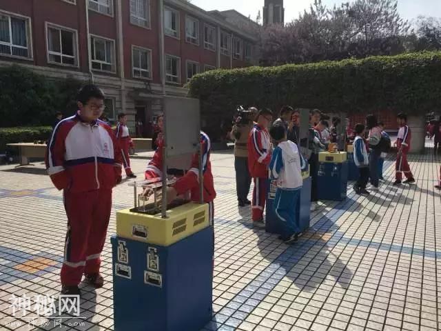 青羊区第二十三届“科技之春”科普月重点活动——成都市树德实验中学（东区）第八届科技节隆重开幕！-17.jpg