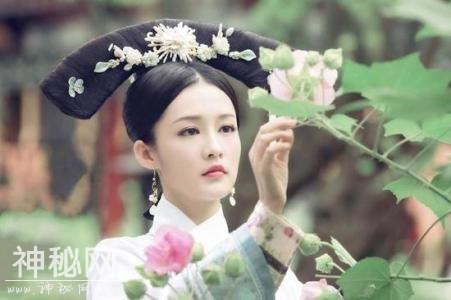 乾隆得了一种怪病，羞于出口，皇后知道后，赶来与其同住了100天-1.jpg