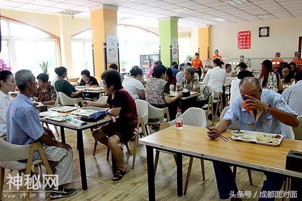 成都老年食堂现服务困境，民政局上线：或将寻求中央厨房模式破题-4.jpg
