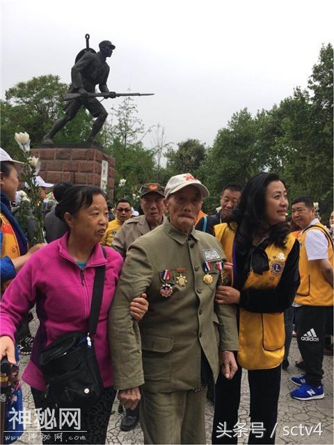 铭记历史 缅怀先烈-2.jpg