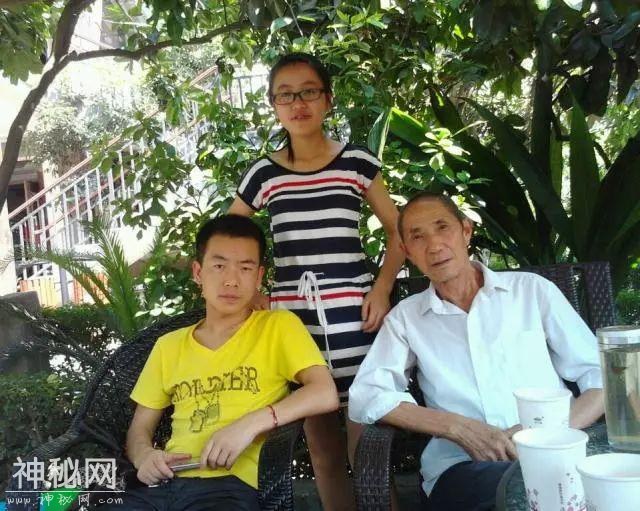 清明节的朋友圈，我献给了他们，转发致敬！-12.jpg