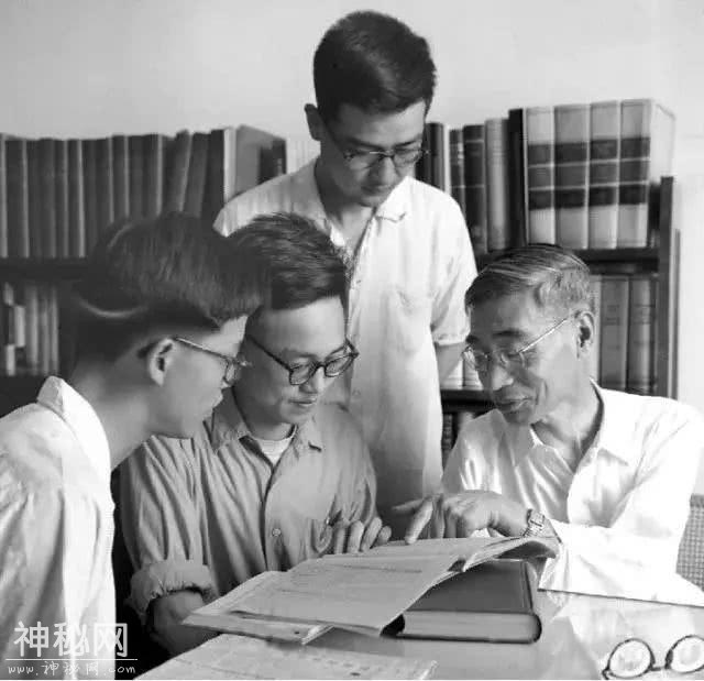 清明节的朋友圈，我献给了他们，转发致敬！-5.jpg