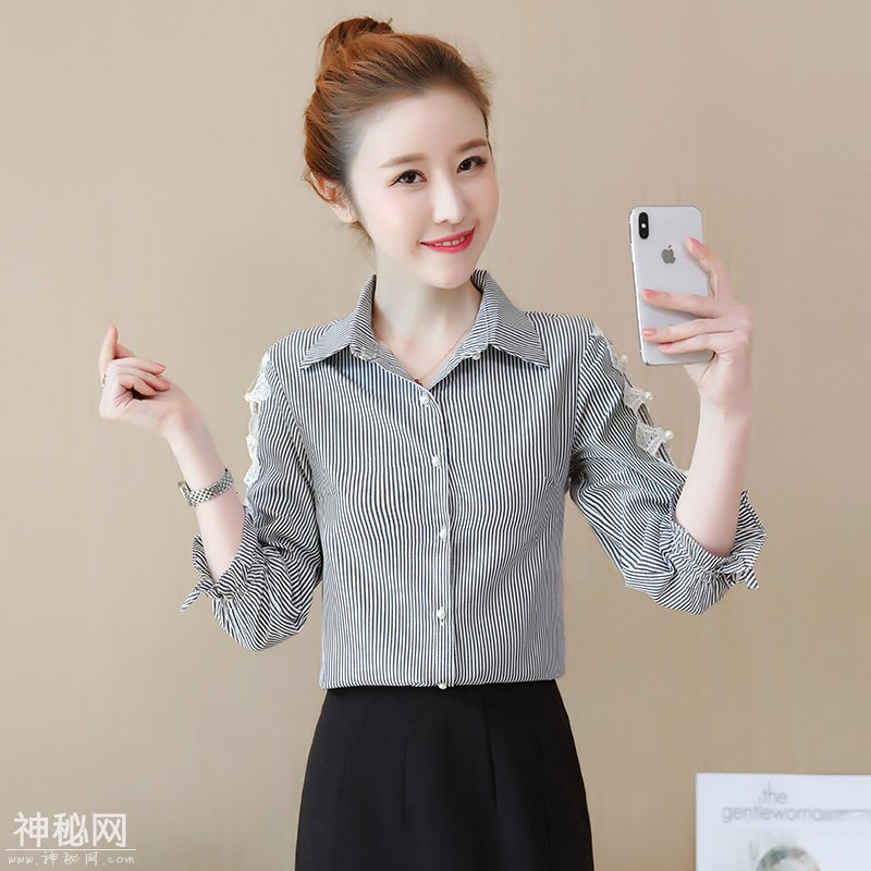 衬衫怎么穿才有女人味？瞧瞧下图这些女人，简直倾城倾国-17.jpg