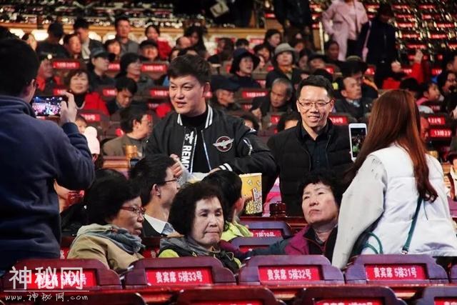 万众瞩目非物质文化遗产民俗大戏魅力湘西-2.jpg
