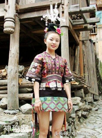 世界第一短：裙子只有16cm，因地处偏远，该习俗在我国得以保存-4.jpg