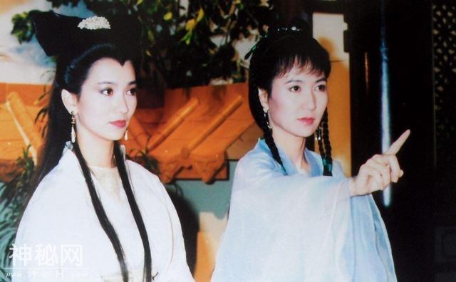 野史：白素贞的丫鬟为何处处维护她？只因小青是男人-2.jpg