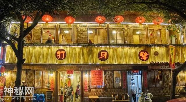 石人小区，自带隐藏属性的神级美食地，让深夜还想往那跑！-13.jpg