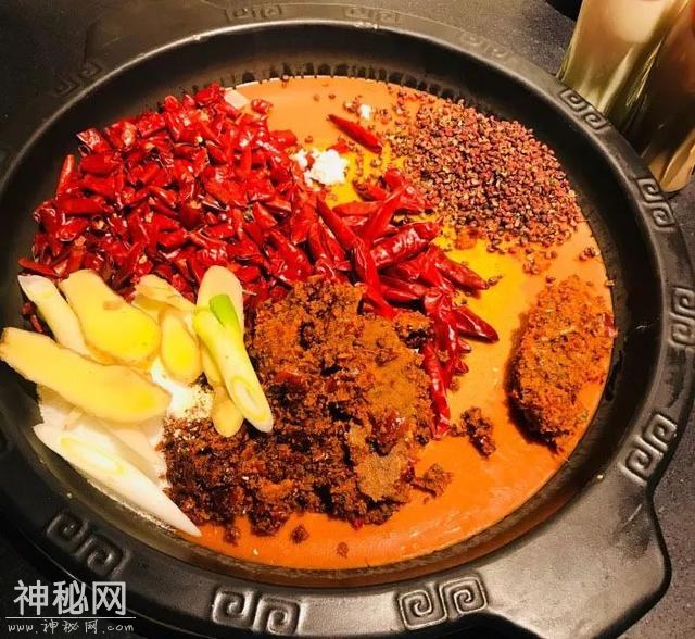 石人小区，自带隐藏属性的神级美食地，让深夜还想往那跑！-20.jpg
