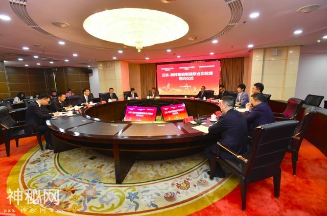 “丘钛-西纬智能制造联合实验室”落户成都高新区-2.jpg