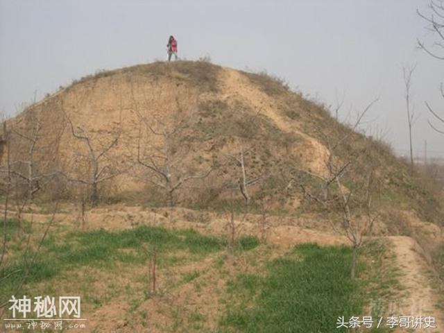 考古发现一座大墓，墓主竟是程咬金，石碑证明程咬金是“官四代”-2.jpg