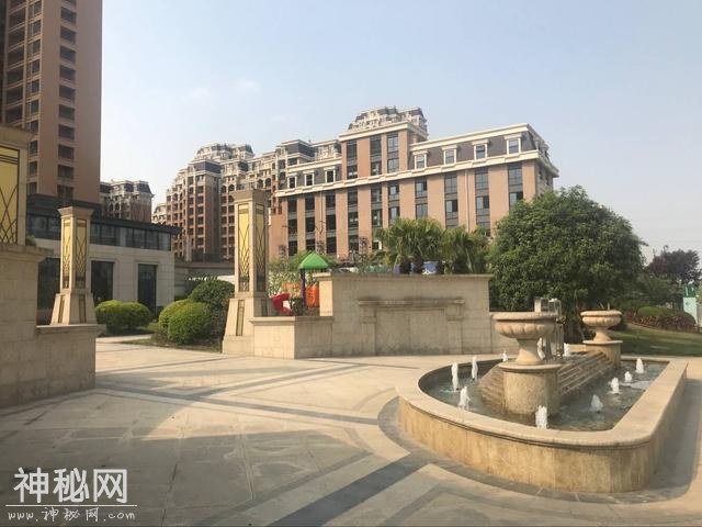 成都这个楼盘都修成现房还不开盘，究竟是怎么回事？-3.jpg