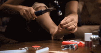 返生餐单 | 我看了一部把自己笑死过去的假恐怖片……-19.jpg