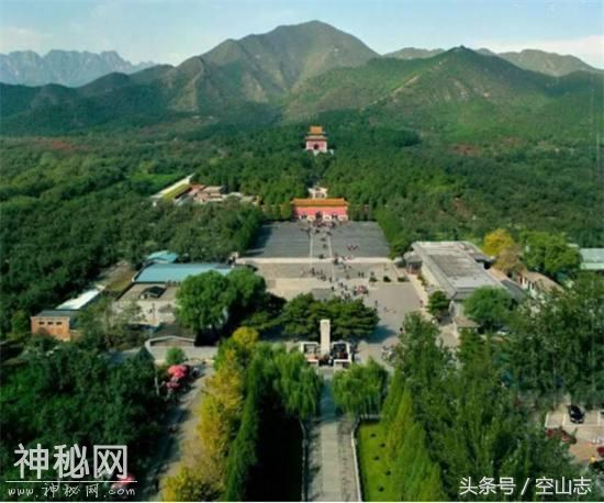 明定陵开墓旧照，考古史上一次大悲剧-1.jpg