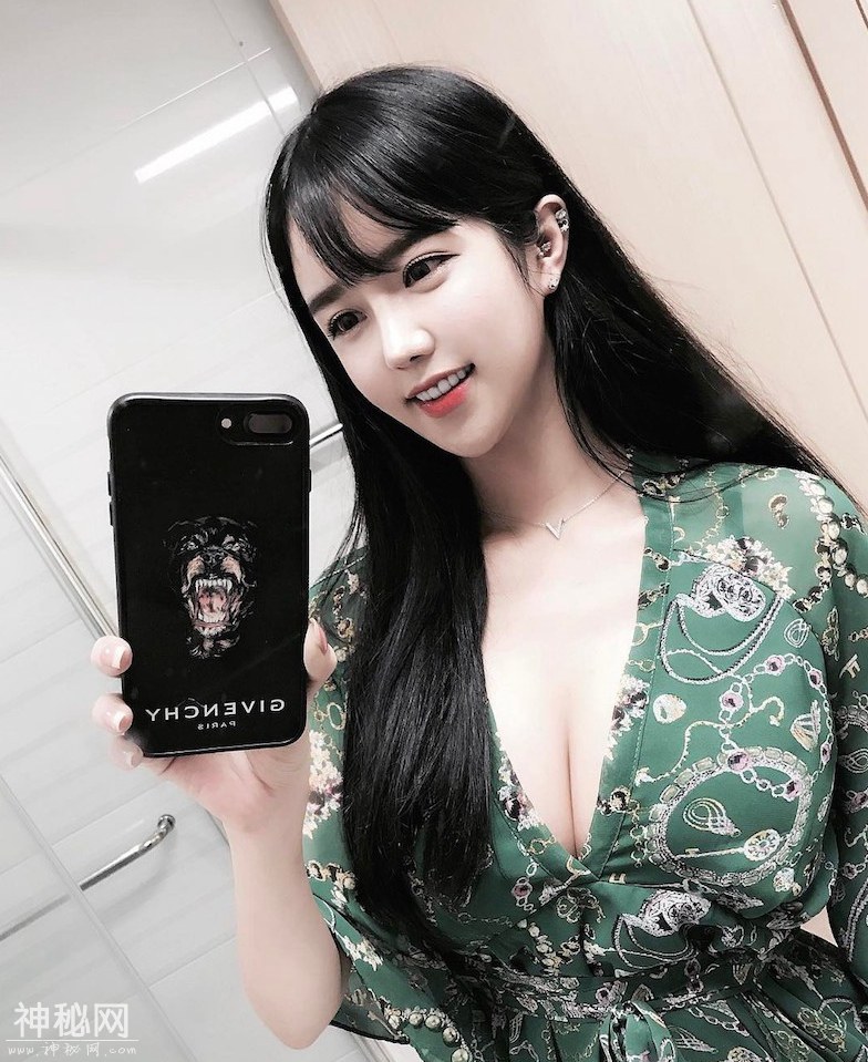气尽于天多忆此，声名御宇宙澄清-4.jpg