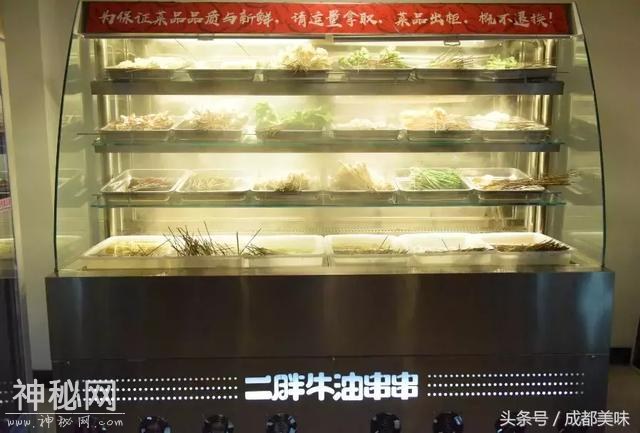 从12张烂桌子就开始排轮子的苍蝇馆子，竟然还是个牛油控！-31.jpg