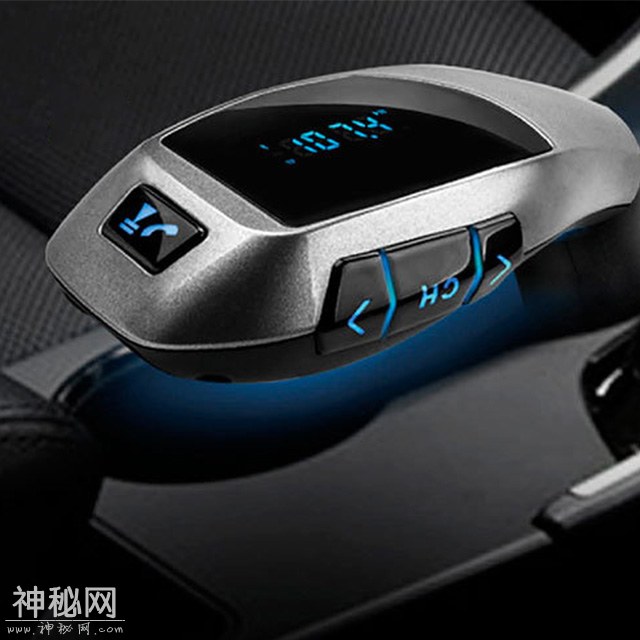 别傻傻再装导航仪，落伍！新一代黑科技的车载用品，功能超牛掰-13.jpg