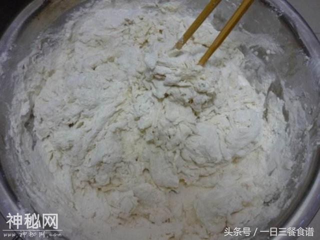 掌握好蒸馒头的三大秘籍，你在家也能蒸出，洁白，柔软的馒头。-2.jpg