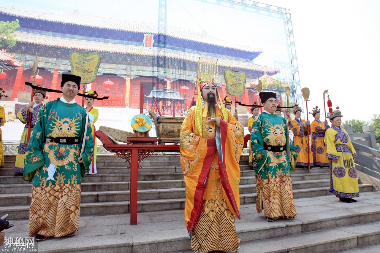 中国历史上仅六位皇帝泰山封禅，宋真宗后再也没有皇帝敢封禅泰山-1.jpg