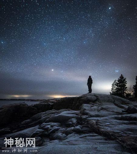 揭露恒星的整个生命历程，壮观和悲壮中展现宇宙的奥秘！-1.jpg