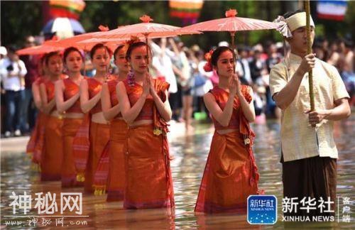 傣族泼水节习俗风俗 云南泼水节有什么传统活动-1.jpg
