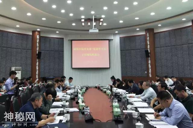 民营企业怎么做好“关键”工作？成都各区市县来龙泉驿“取经”了-2.jpg