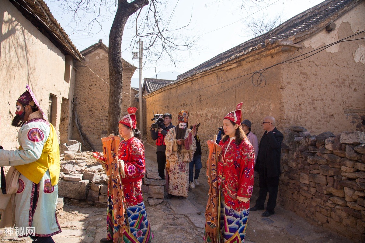 图虫人像摄影：山村传统民俗——唱院戏-8.jpg